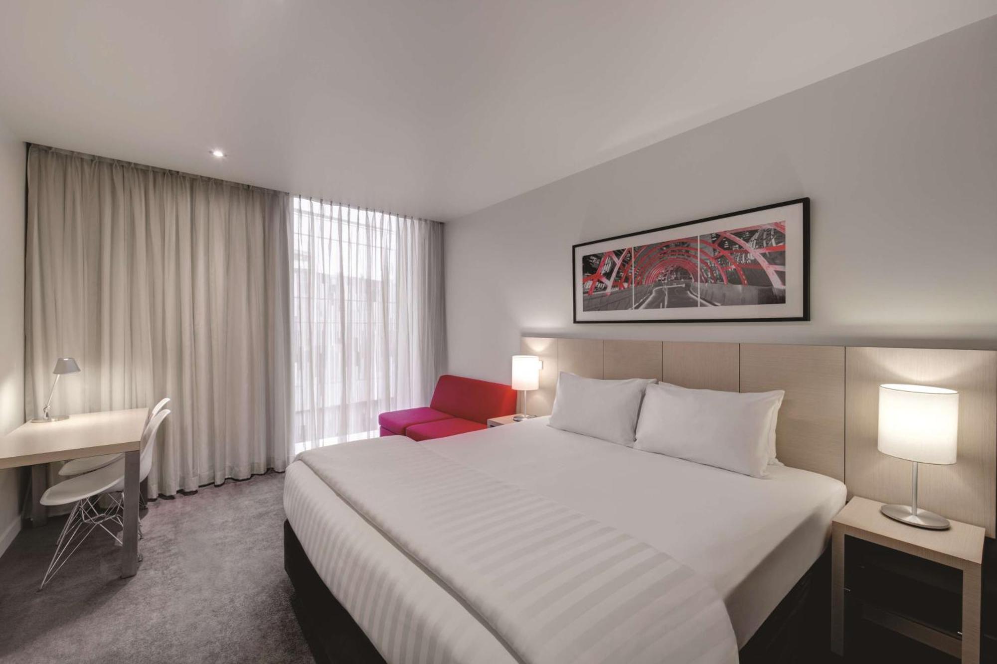 Travelodge Hotel Melbourne Docklands — Photos 3